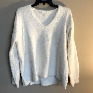 Cozy White H&M Sweater!